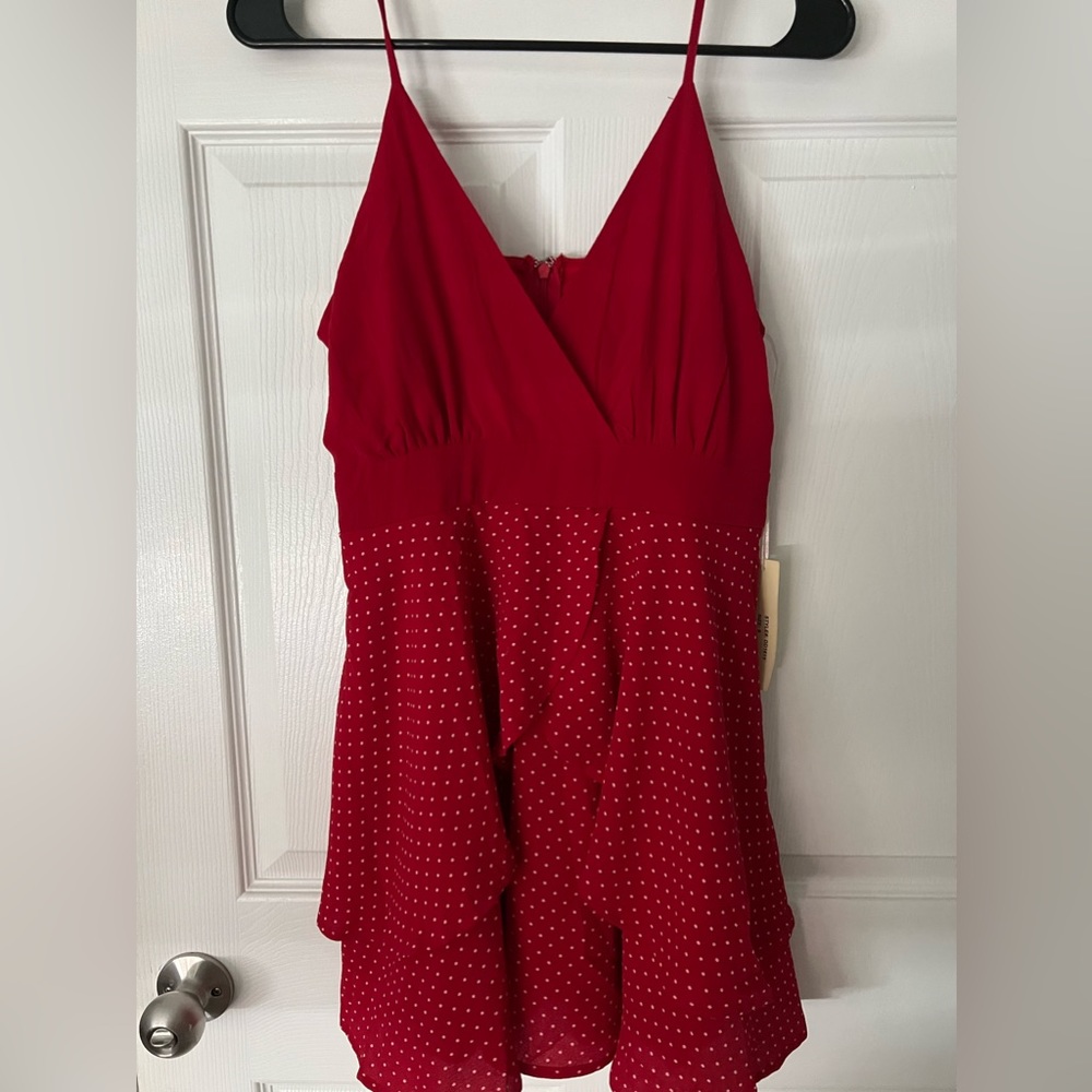 New red dress with tag, great fit. Size S
